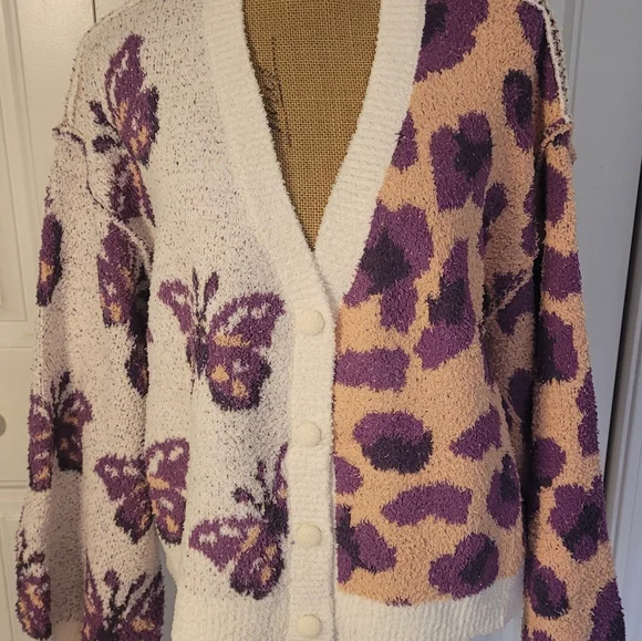 POL Butterfly & Leopard Contrast Cardigan, NIB, MED, Peach/Purple, New Release🦋 - Picture 6 of 16